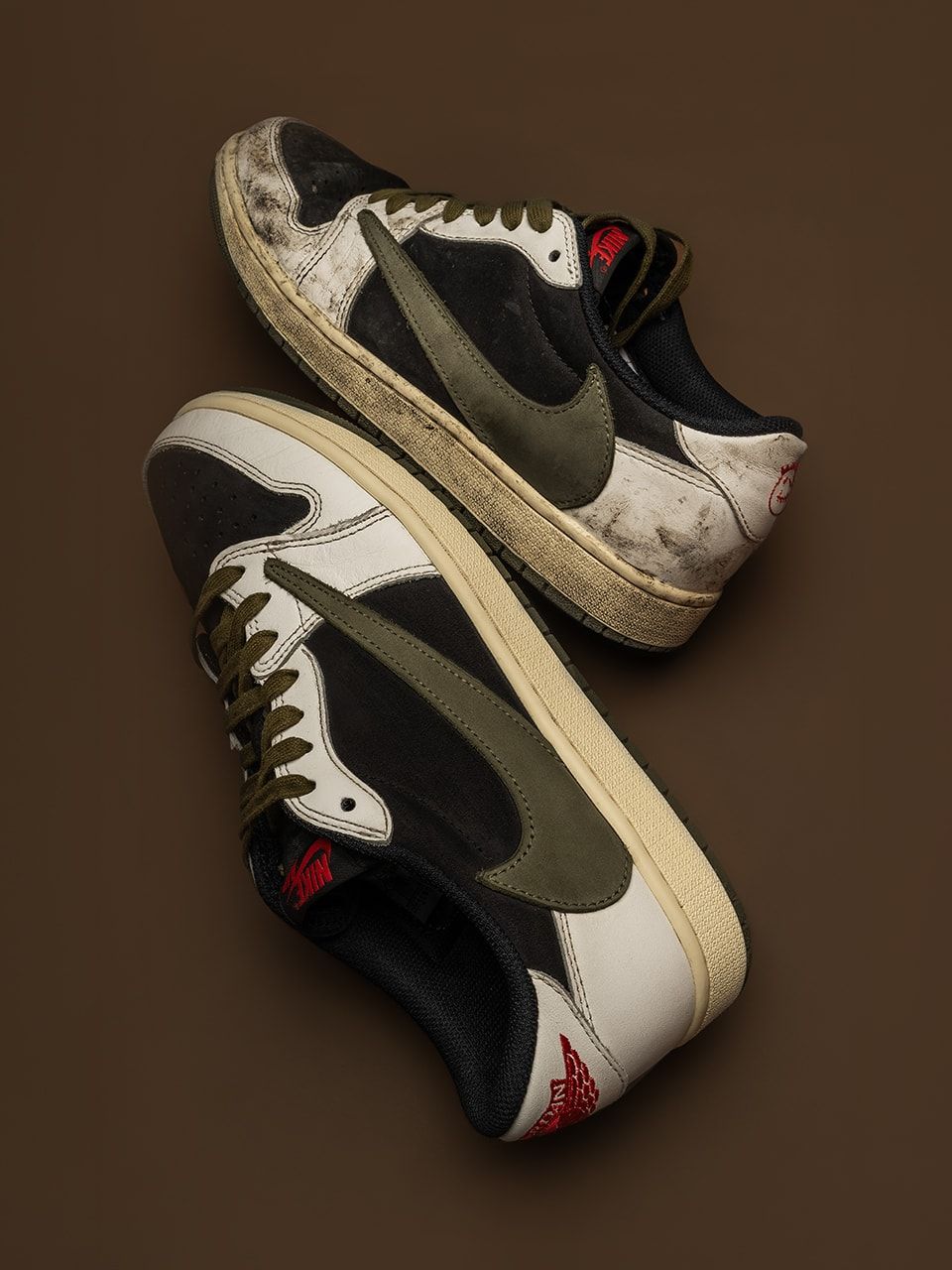 Nike Air Jordan x Travis Scott